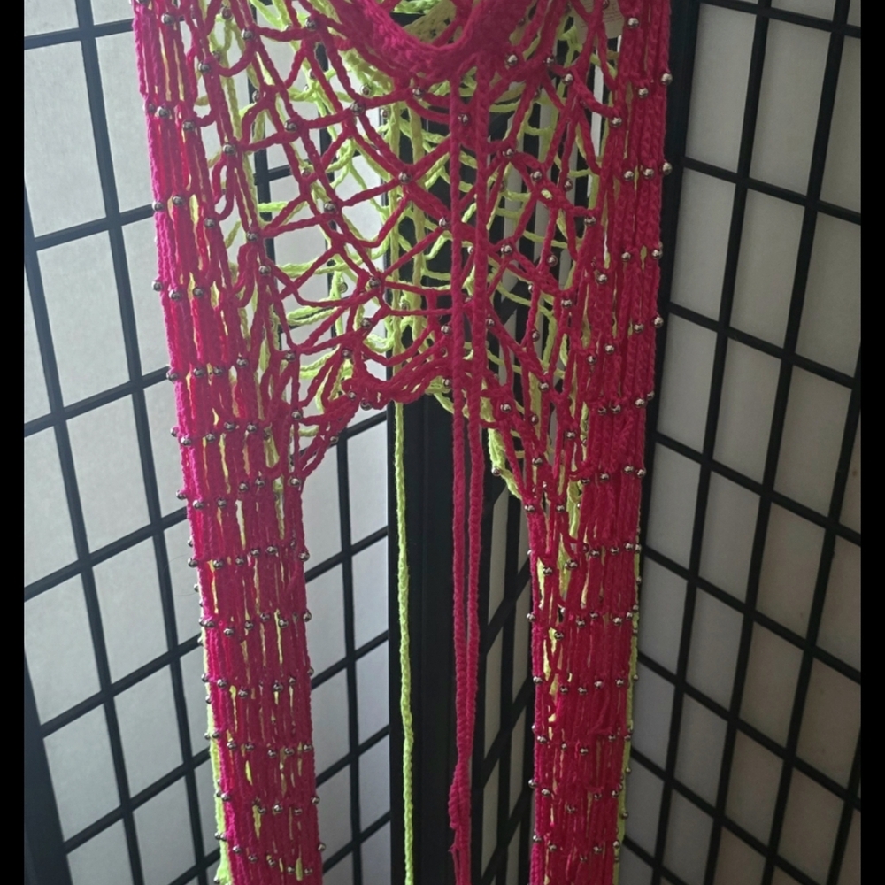 PrettyLittleThing Hot Pink Fishnet Pants - Picture 5 of 7